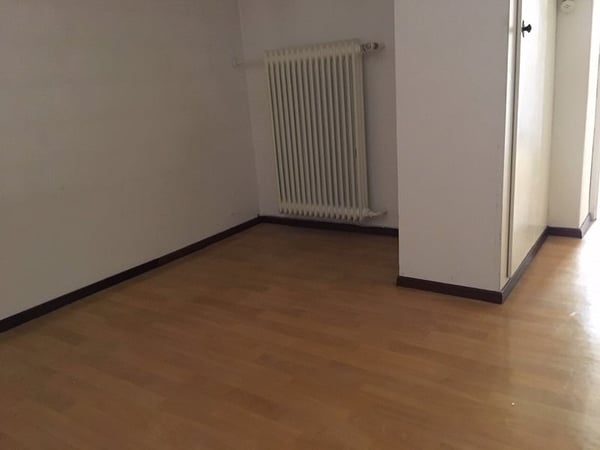 AFFITTASI 2 LOCALI A LUGANO - CASSARATE 8