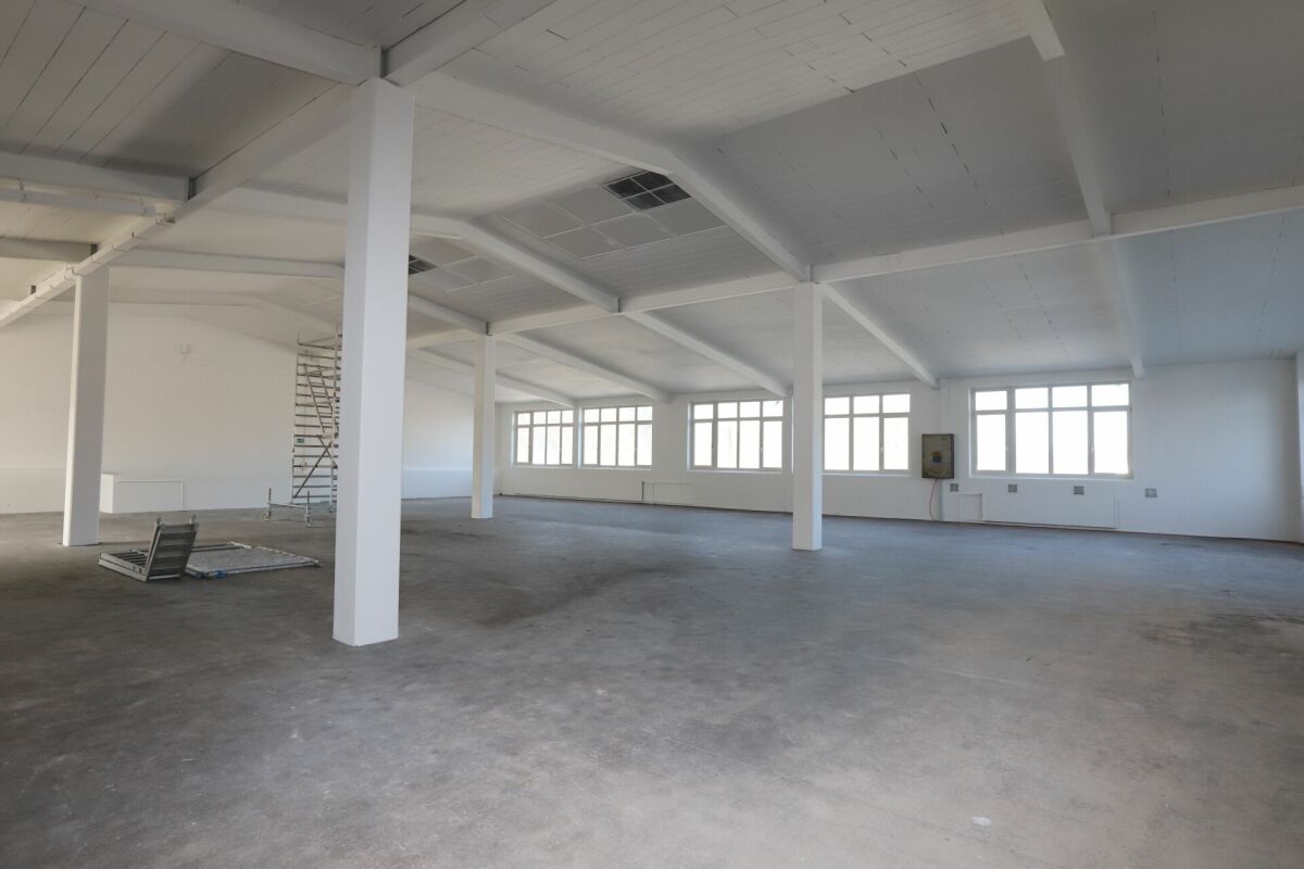 Espace commercial / espace de stockage à Aadorf