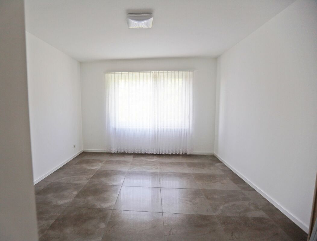 Geräumige und elegant gestaltete Wohnung in ruhiger und dennoch zentraler Lage in Elsau - Mietkauf möglich
