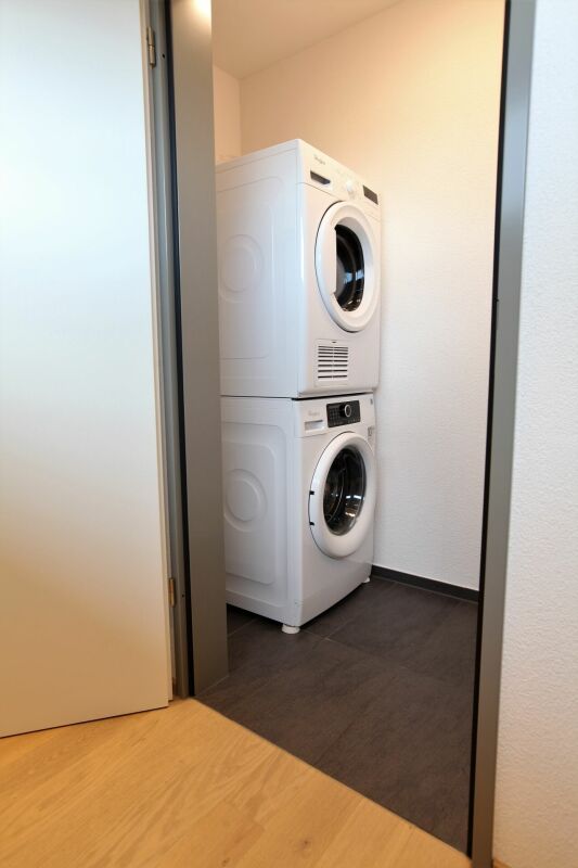 Moderne 4.5-Zimmer-Erdgeschosswohnung mit Aussicht ins Grüne!