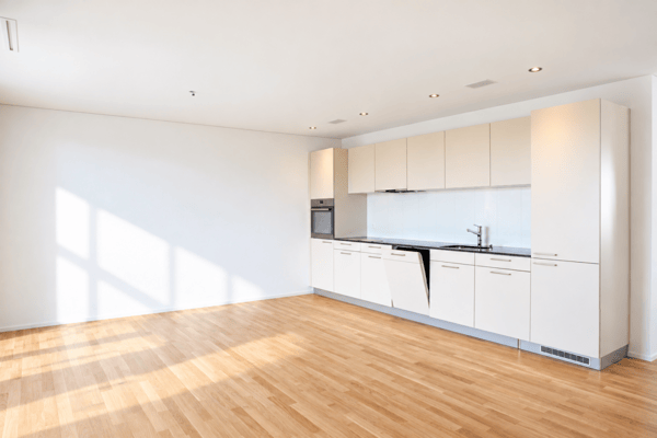 Helle und Moderne 3.5 Zimmer-Wohnung mit 2 Balkonen! 3