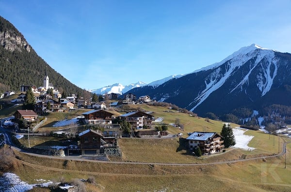Traumhaftes Grundstück an toller Aussichtslage im Albulatal- Schmitten 6