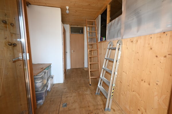 Maienäss an traumhafter Aussichtslage über dem Bündner Rheintal 6