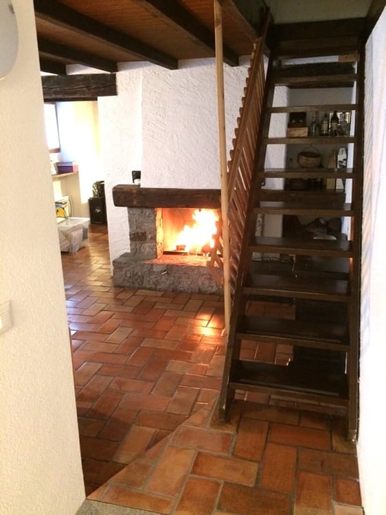 Grande casa di 2.5 locali 9