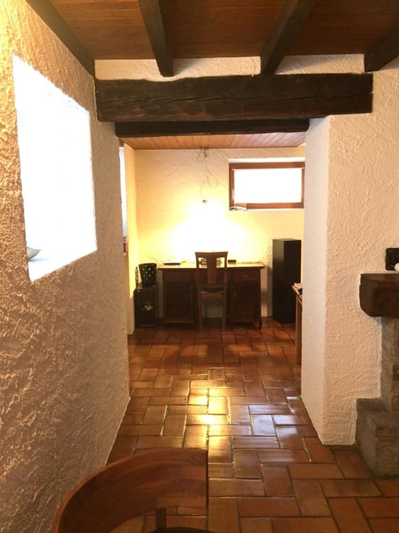 Grande casa di 2.5 locali 11