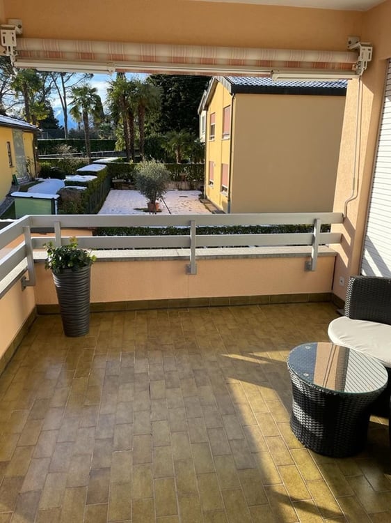 Stabile Commerciale-Abitativo 11