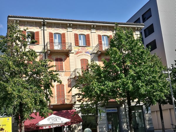 Ufficio 3 locali, ultimo piano, centro città 2