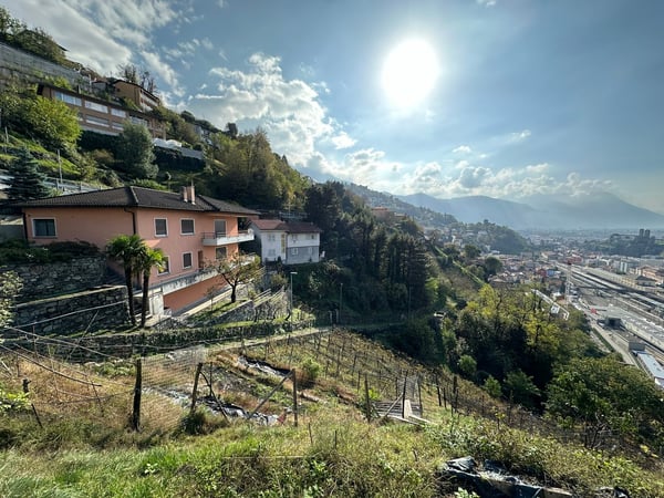 Appartamento 1.5 locali con camino e vista panoramica a Bellinzona 1