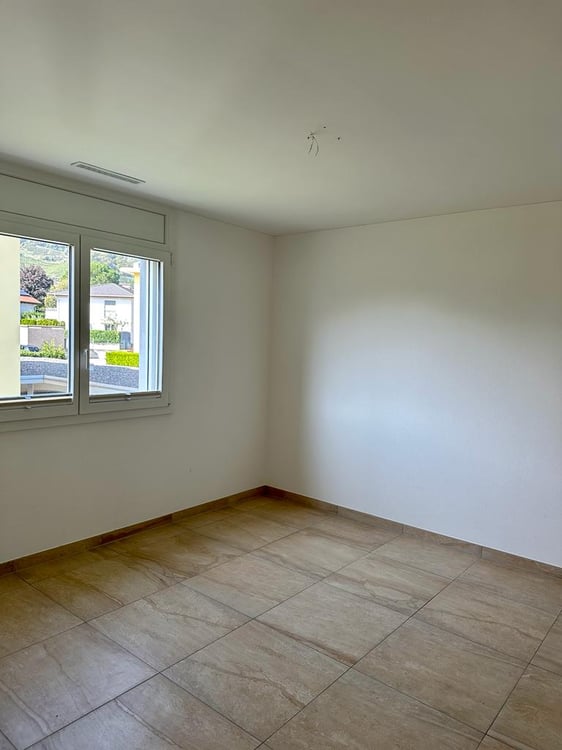 Piacevole 3.5 locali, buone finiture, ottima posizione! 10