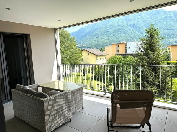 Spazioso 2.5 locali, zona residenziale ben servita! 1