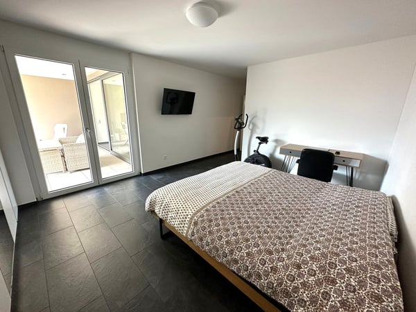 Spazioso 2.5 locali, zona residenziale ben servita! 8