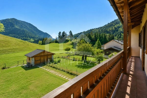 4½ Zi.-Reihenhaus mit grossem Garten und schöner Tal- und Bergsicht 1