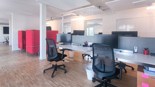 MODERNO UFFICIO OPEN SPACE COMPLETAMENTE ARREDATO 3