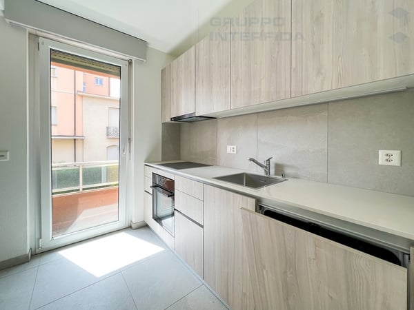 APPARTAMENTO 1.5 LOCALI PARZIALMENTE RISTRUTTURATO 5