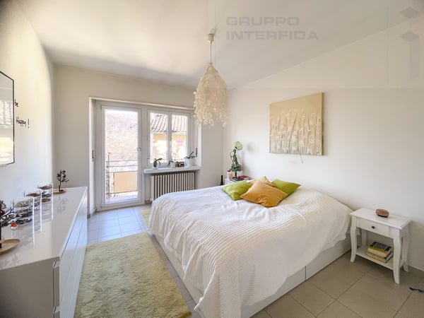 CASA CON DUE APPARTAMENTI 2