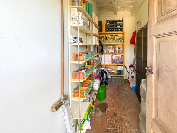 CASA CON DUE APPARTAMENTI 10