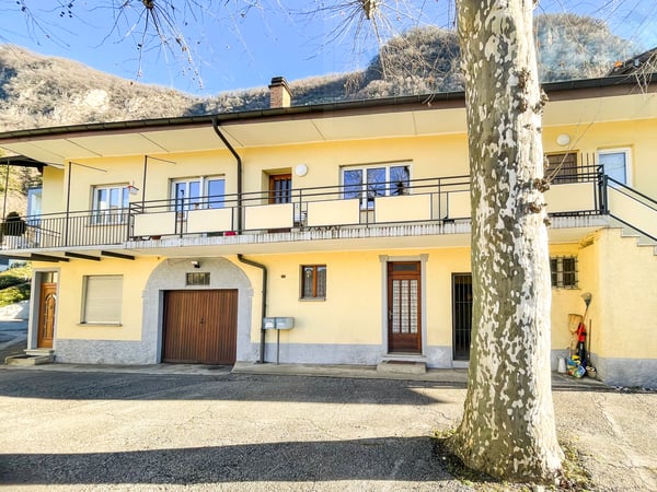 CASA CON DUE APPARTAMENTI 1