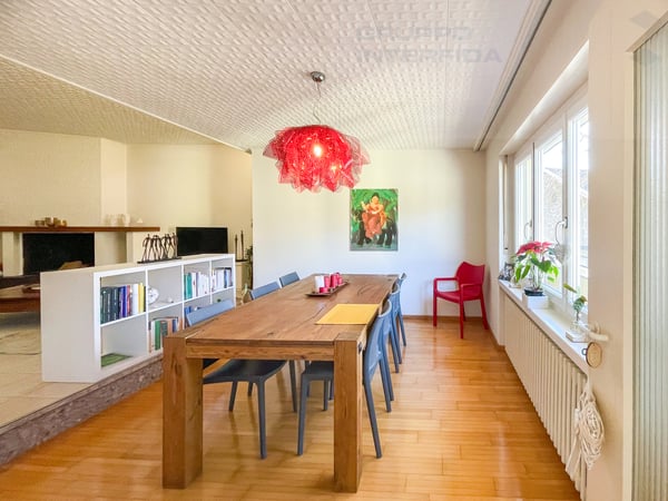 CASA CON DUE APPARTAMENTI 8