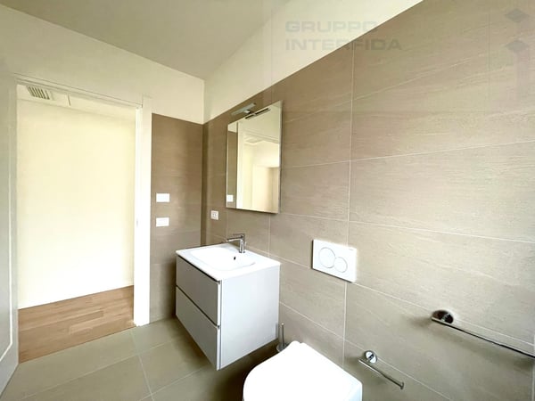 NUOVO BILOCALE ULTIMO PIANO 7