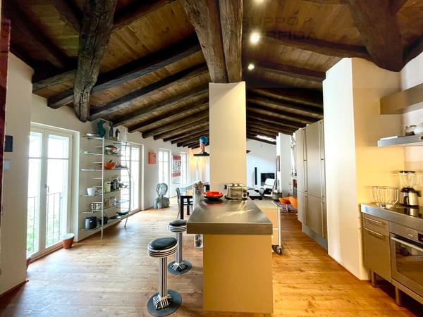 FANTASTICO ATTICO NEL CENTRO STORICO 1