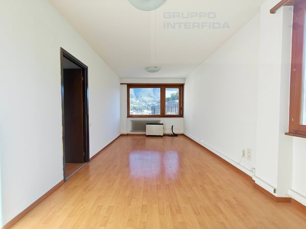 UFFICIO IN CENTRO A CHIASSO 2