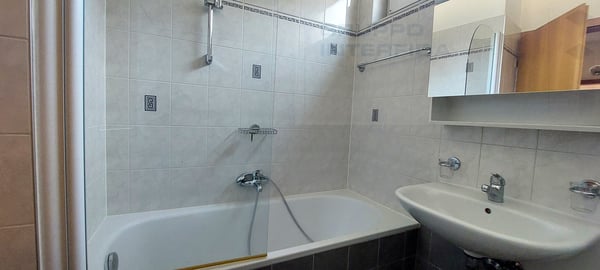 APPARTAMENTO RISTRUTTURATO PRIMA PIGIONE GRATUITA 8