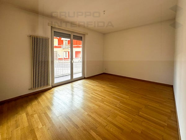 APPARTAMENTO RISTRUTTURATO PRIMA PIGIONE GRATUITA 6