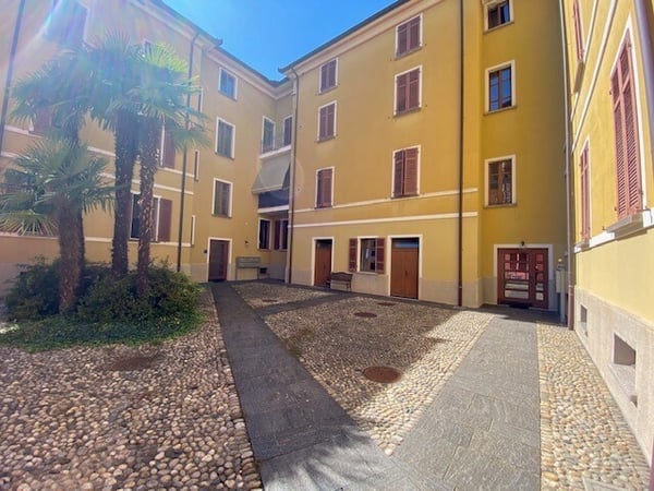 LUMINOSO APPARTAMENTO - PRIMA PIGIONE GRATUITA 1