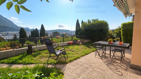 SPAZIOSA CASA CON GIARDINO E VISTA SULLE VIGNE 3