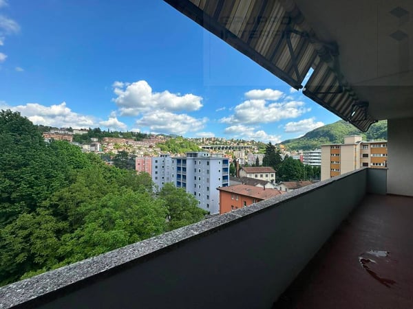 2.5 LOCALI RISTRUTTURATO 8