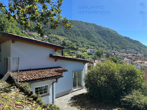 CASA INDIPENDENTE CON GIARDINO 1
