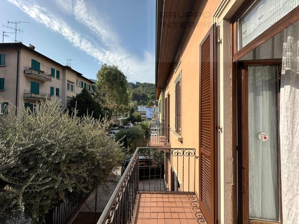 3.5 LOCALI RINNOVATO CON POSTI AUTO 10