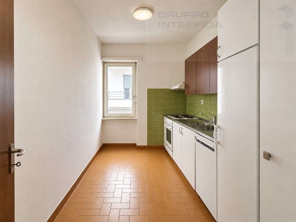 APPARTAMENTO 1.5 LOCALI IN CENTRO CON BALCONI 4