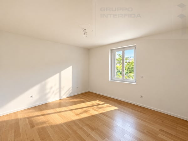 BEL 4.5 LOCALI RISTRUTTURATO CON BALCONE E POSTO AUTO 6