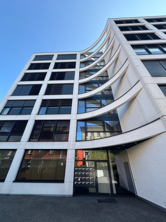 MODERNO UFFICIO, IDEALE ANCHE COME ABITATIVO 1