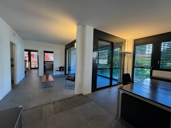 MODERNO UFFICIO, IDEALE ANCHE COME ABITATIVO 12