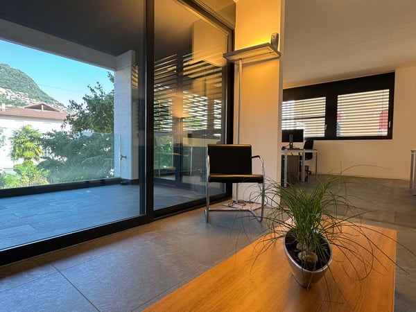 MODERNO UFFICIO, IDEALE ANCHE COME ABITATIVO 8