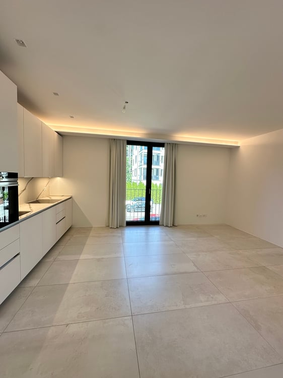 MODERNO ED ELEGANTE APPARTAMENTO 3