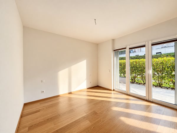 APPARTAMENTO 4.5 LOCALI CON AMPIO GIARDINO 6