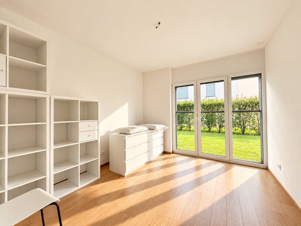 APPARTAMENTO 4.5 LOCALI CON AMPIO GIARDINO 7