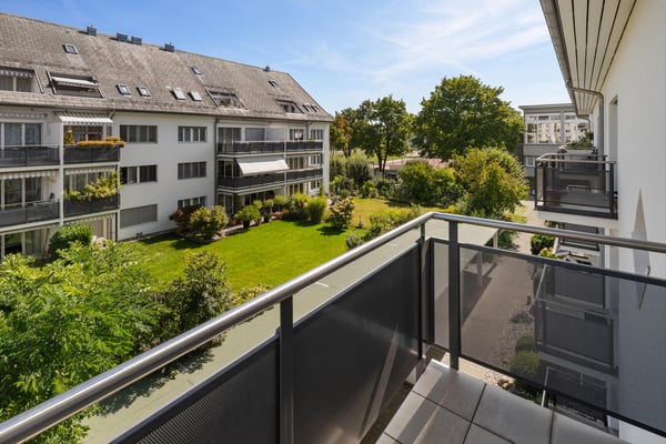 Grosszügige Eigentumswohnung an guter Lage in Dübendorf 2