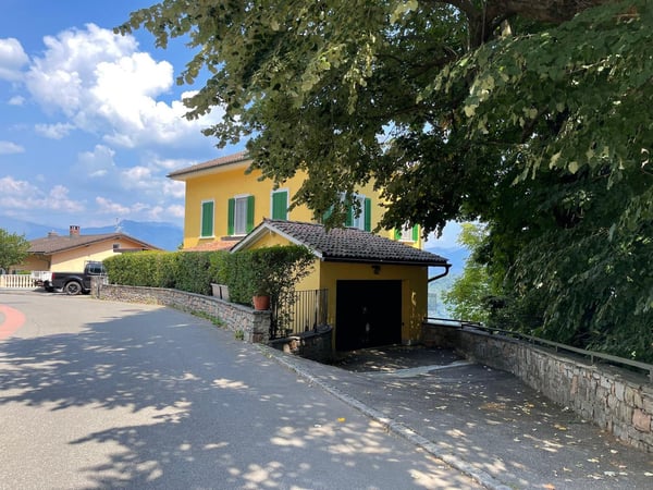 Elegante villa ticinese 5.5 locali con vista panoramica a Gaggio di Bioggio 37