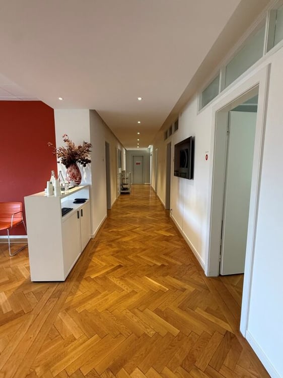 Cabinet médical/Bureau de 290 m2 4