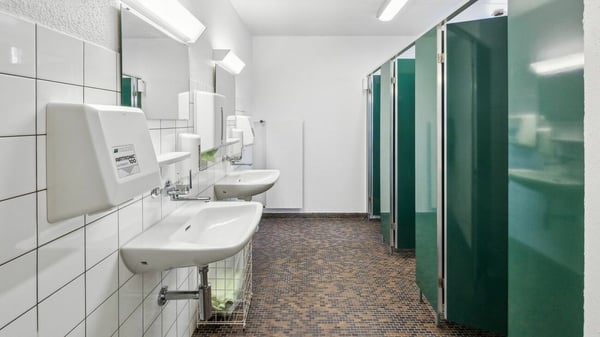 Attraktives Büro mit privater Dachterrasse 7