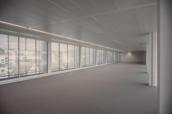 Office Tower 10. OG: working with a view 8