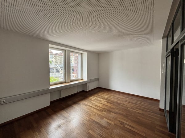 Bureau de 208 m2 au coeur de Lausanne 5