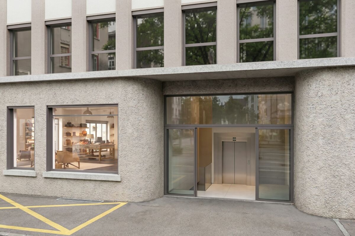 Surface de loisirs/services de 455m2  - Rue de Genève 7