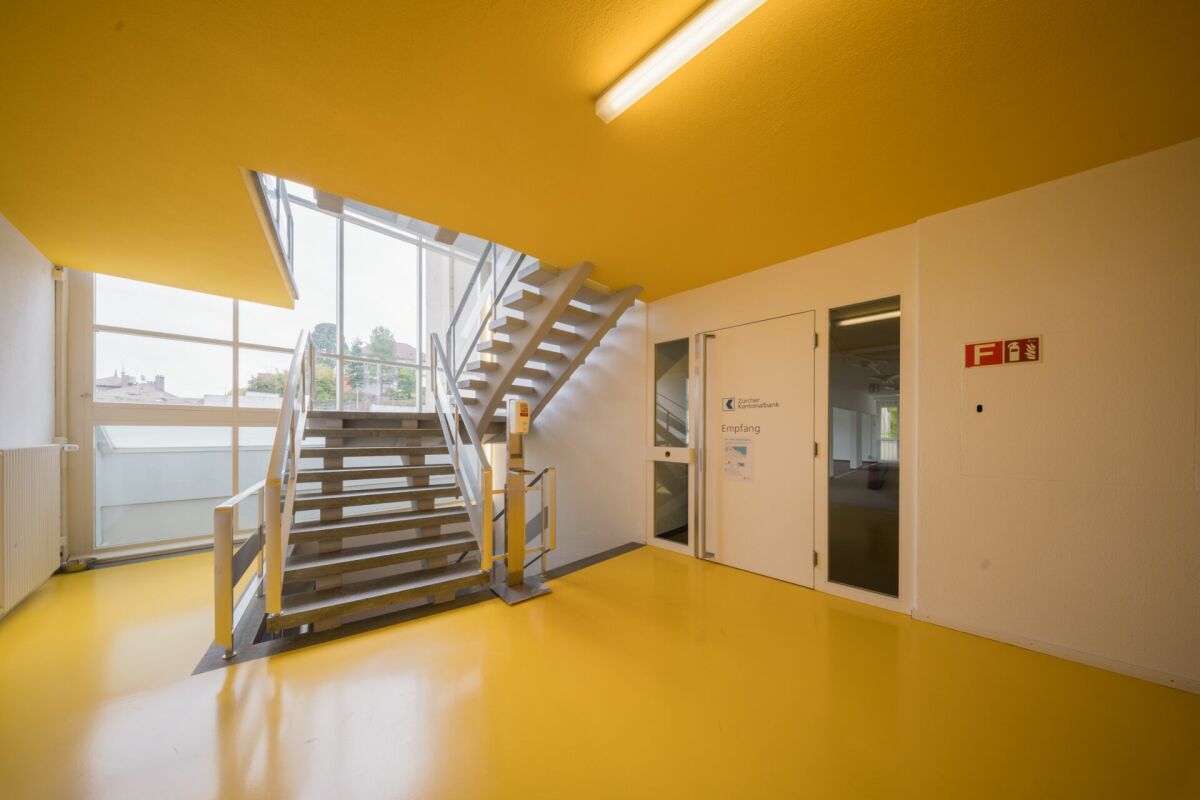 Horgen - ausgebautes Büro Plug and Play