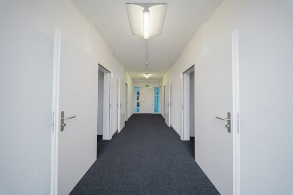 Horgen - ausgebautes Büro Plug and Play 3