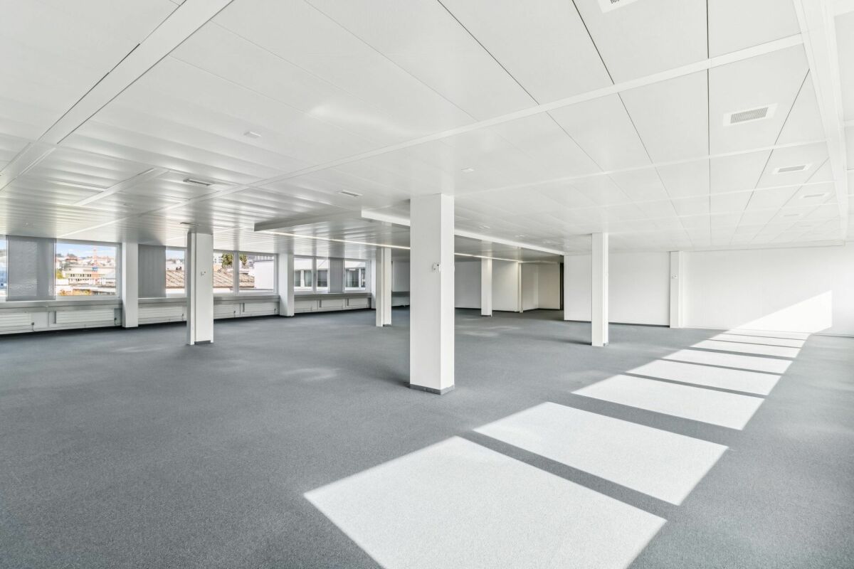 Repräsentative Bürofläche im 4. Obergeschoss in Zürich-Altstetten